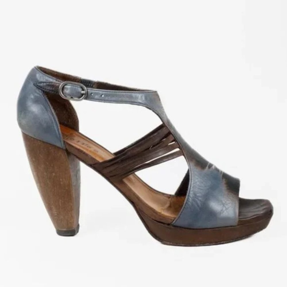 Coclico Abstract Blue Wood Heel Sandals
